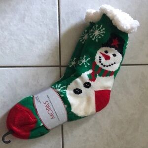 Adorable winter snowman slipper socks. NEW great gift idea! Grab bag!